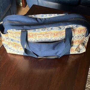 Pendleton wool Patterned Duffle Bag, polyester 24x9x12